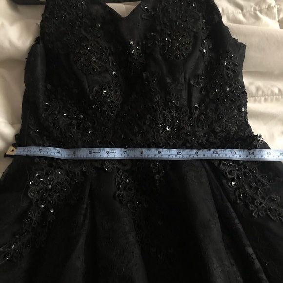 Black Lace Dress 👗 - Picture 8 of 8